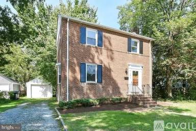 Main picture of 4614 Guilford Rd