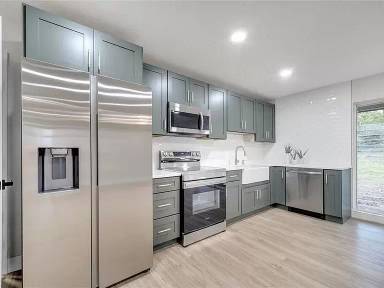 Main picture of 7043 Carlene Dr