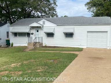 Main picture of 1301 Odessa Dr
