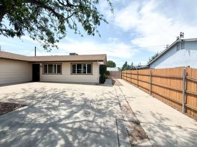 Main picture of 4558 N Miner Rd
