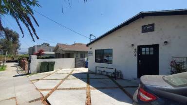 Main picture of 606 Fairview Ave