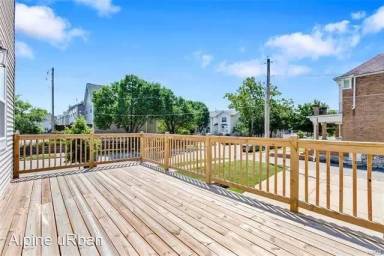 Main picture of 5802 Westminster Pl