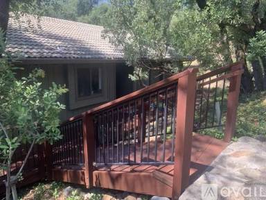 Main picture of 1515 Coyote Dr