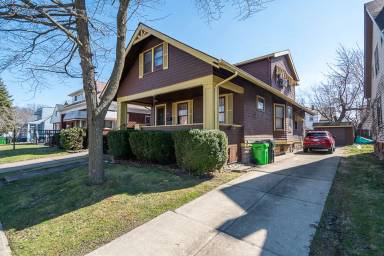 Main picture of 11106 Vernon Ave