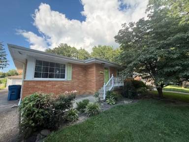 Main picture of 2125 Brentwood Dr