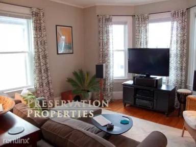 Main picture of 22 Claflin Pl