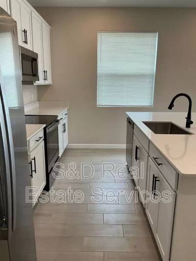 Main picture of 807 Ballantyne Dr