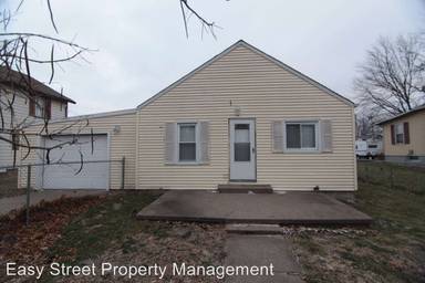Main picture of 1208 Nebraska St