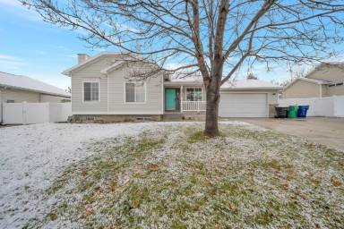 Main picture of 5763 W Ophelia Ln