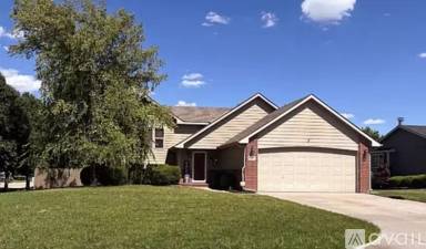 Main picture of 11901 W Central Park Ct