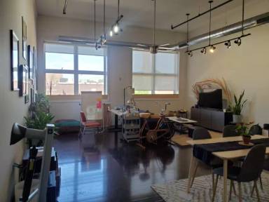 Main picture of 444 W Willis St