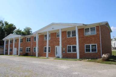 Main picture of 1613 S Green River Rd