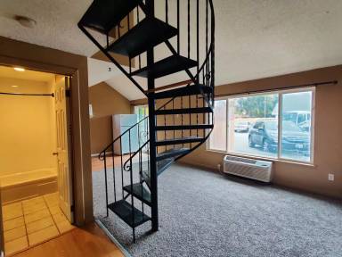 Main picture of 1401 W 1st Ave