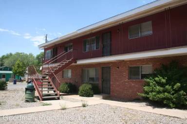 Main picture of 704 N A St