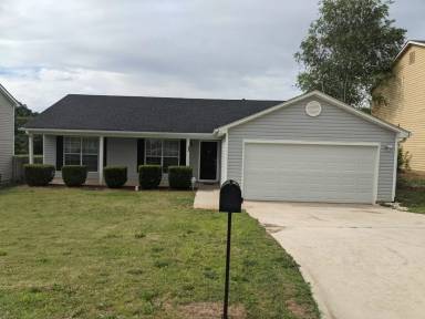 Main picture of 286 Marsh Glen Dr