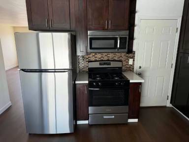 Main picture of 937 Felicita Ave
