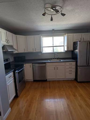 Main picture of 110 Pearl St