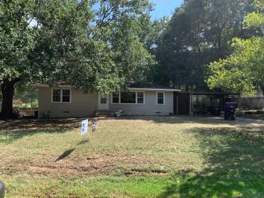 Main picture of 1707 Sunbeam Dr