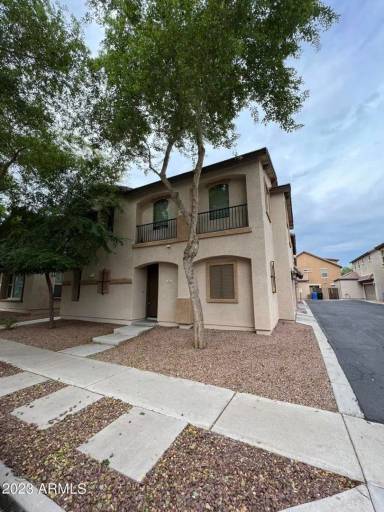 Main picture of 1390 S Ponderosa Dr