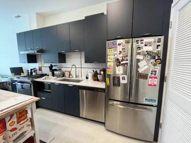 Main picture of 4714 N Sheridan Rd