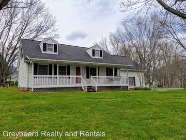 Main picture of 43 Beech Glen Dr
