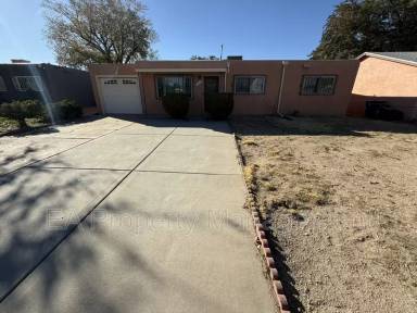 Main picture of 317 General Hodges St NE