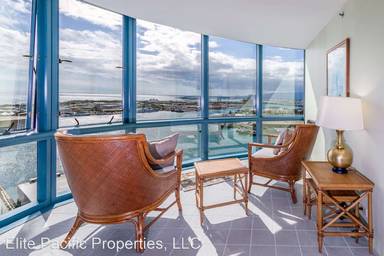 Main picture of Harbor Court