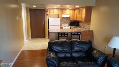 Main picture of Hetzel Plaza
