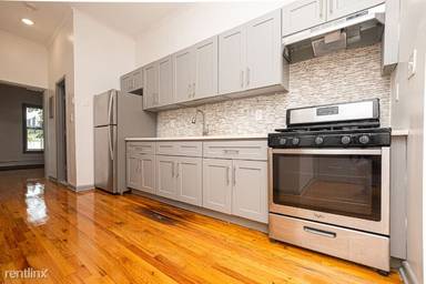 Main picture of 3688 John F Kennedy Blvd