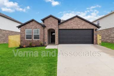 Main picture of 4771 W Folsom St