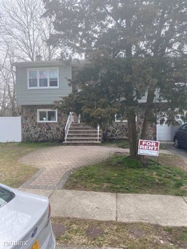 Main picture of 300 Monmouth Ave