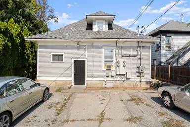 Main picture of 1917 W Mallon Ave