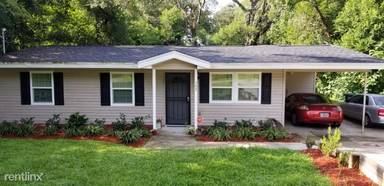 Main picture of 307 Piney Rd