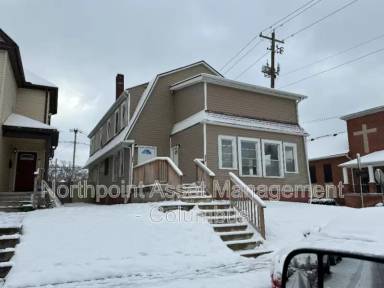 Main picture of 984 1/2 Oakwood Ave
