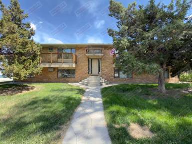 Main picture of 701 S Brooks Ave