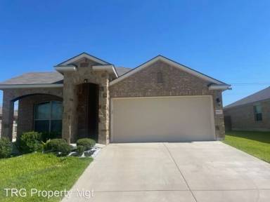 Main picture of 8602 Pleasant Trail Dr