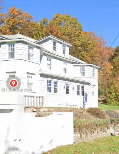 Main picture of 17 N Hillside Ave