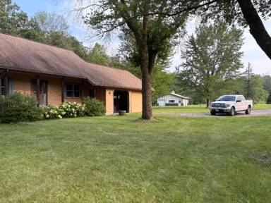 Main picture of 18151 Uranium St NW