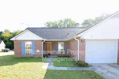 Main picture of 2004 Glenwick Dr