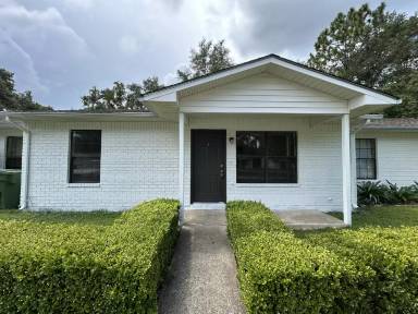 Main picture of 1460 Sunset Blvd