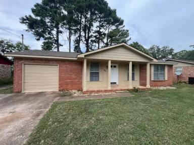 Main picture of 3312 Lockwood Ct SW