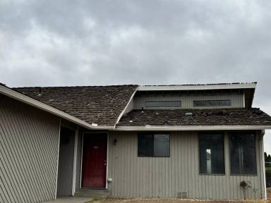 Main picture of 805 S 48th Ave