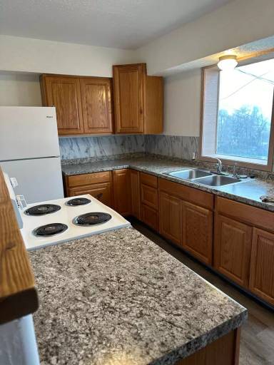 Main picture of 810 SW 8th St