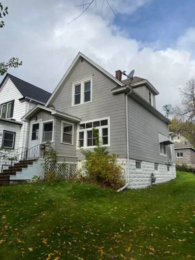 Main picture of 3313 Vernon St
