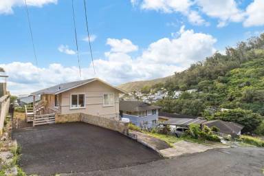 Main picture of 1577 Pahulu St