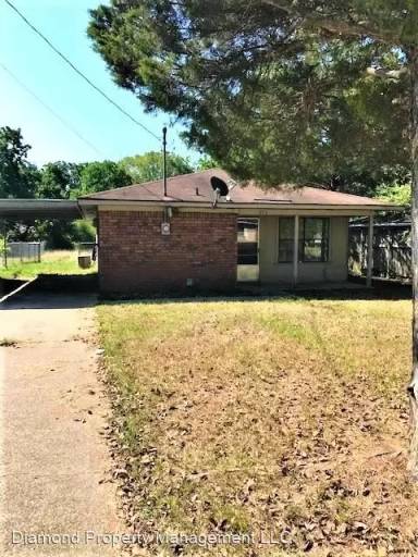 Main picture of 273 W Phelps Ave