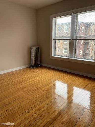 Main picture of 5662 N Ridge Ave