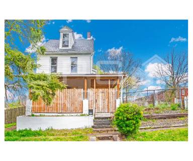 Main picture of 745 Girard St
