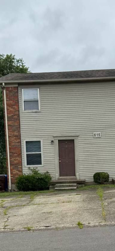 Main picture of 615 Powderhorn Rd