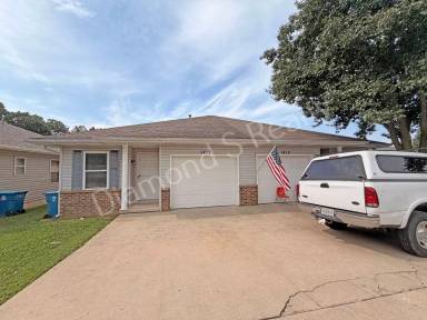 Main picture of 1413 W Rainey St